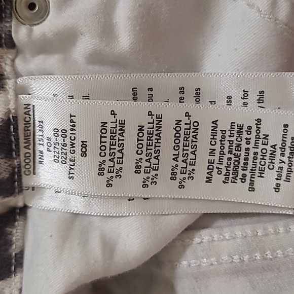 + Good American Good Waist Crop Animal print jeans - Picture 9 of 12